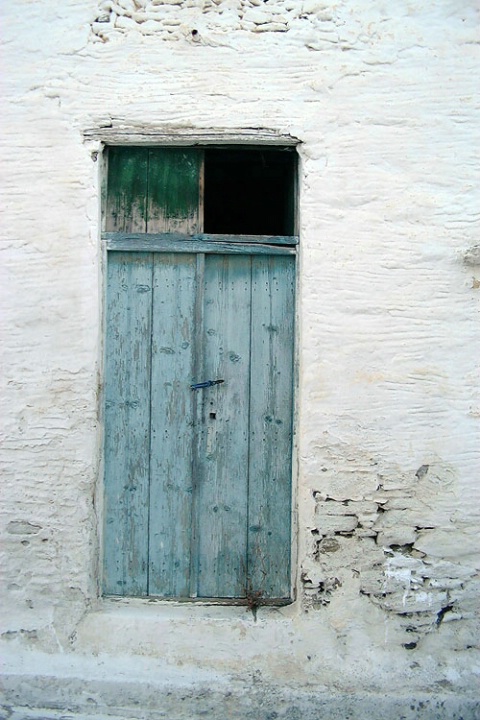 blue door