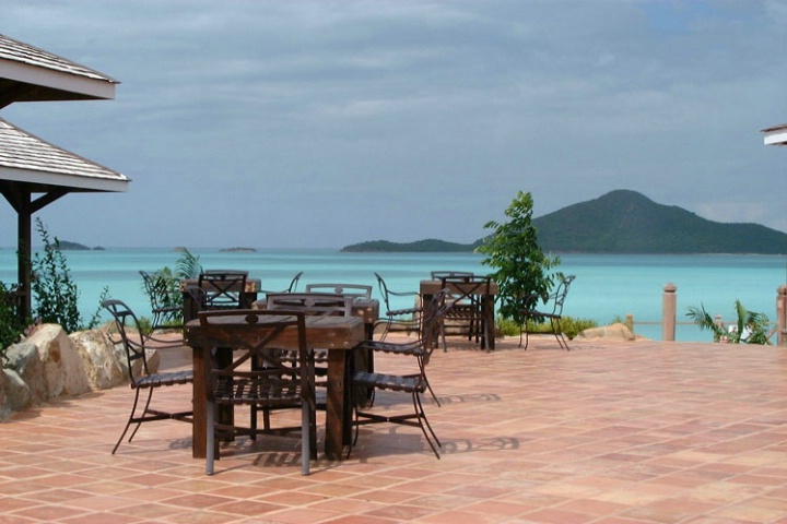 restaurant in paradise