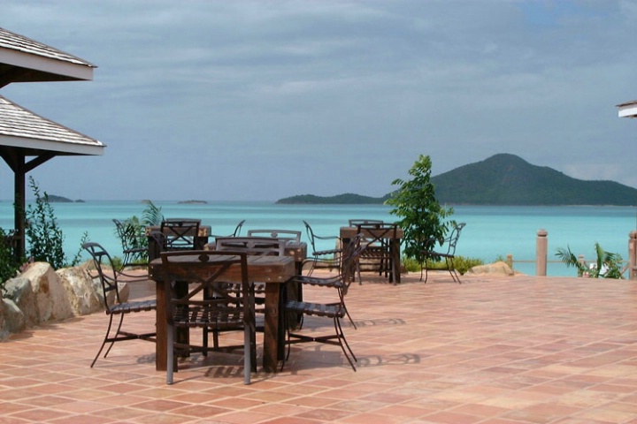 restaurant in paradise