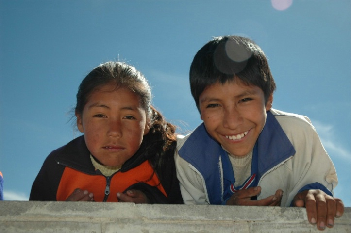 Curious Schoolchildren, Lake Titicaca (Peru)