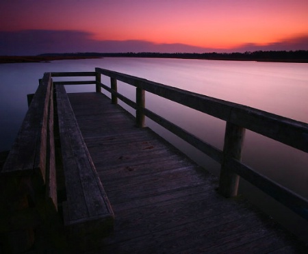 Winters empty fishing pier