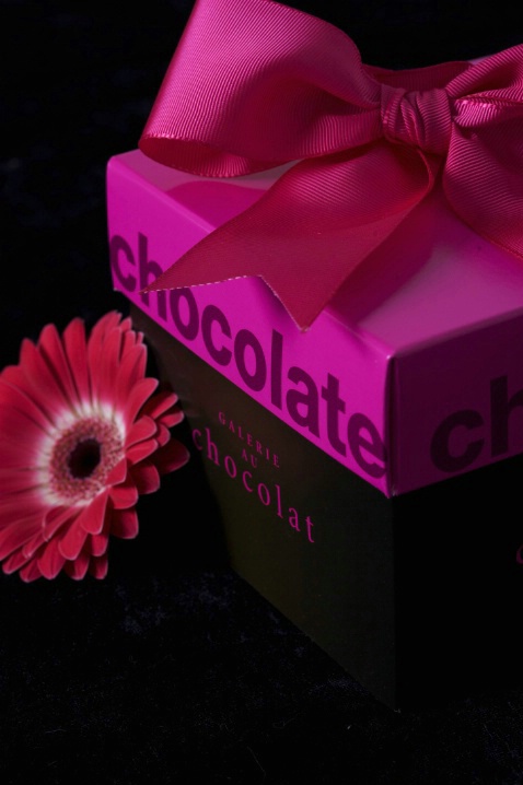 Chocolates & Flowers