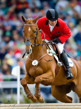 Rolex 3-Day Eventer Clearing the Hurdle