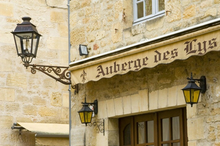 Gas Street Lamp, Sarlat-la-Caneda, France - ID: 3556215 © Larry J. Citra