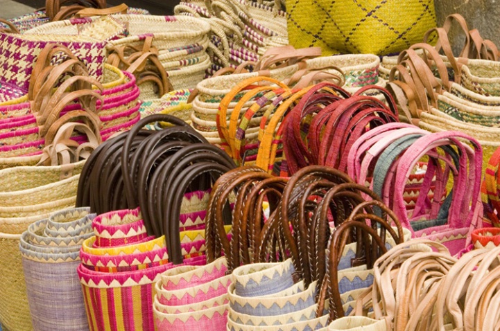 Tote Bags in the Market, Sarlat-la-Caneda, Fr - ID: 3557055 © Larry J. Citra