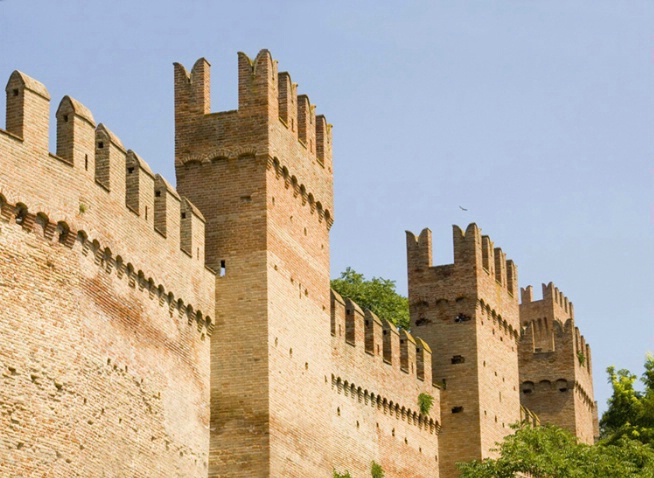 Turrets on Gradara Castle, Gradara, Italy - ID: 3585680 © Larry J. Citra