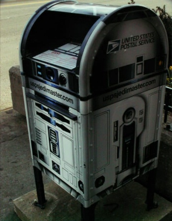 "...R2-D2  goes POSTAL..."