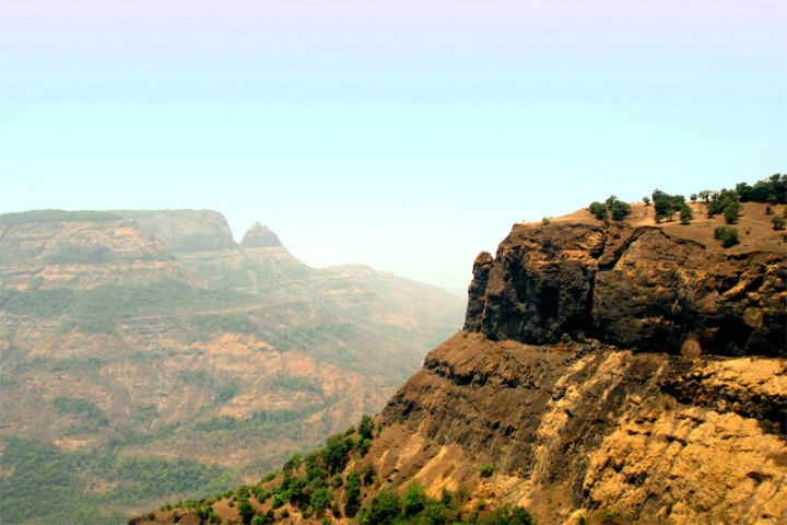 Matheran Beautiful Mountains..