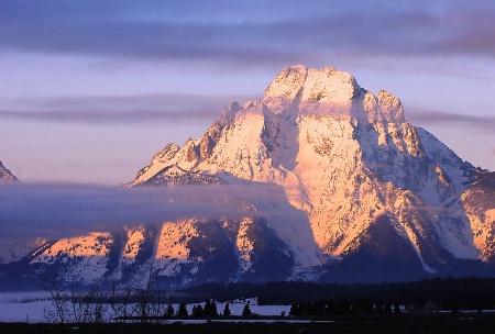 Morning at Mount Moran (Grand Teton NP)