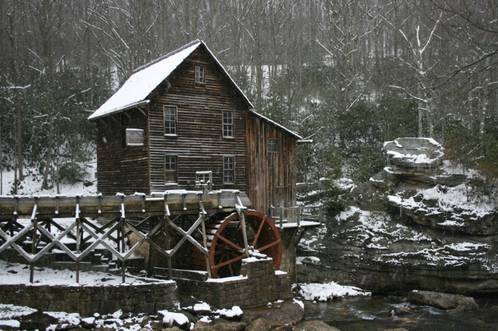 Glade Creek Grist Mill - ID: 3789890 © Lisa R. Buffington