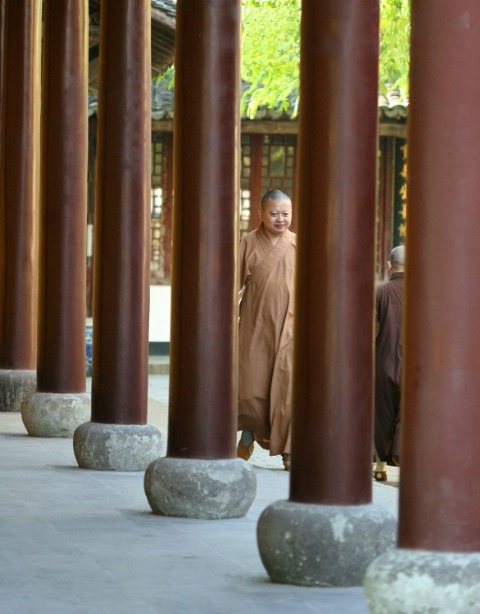 Monks, Shanghai