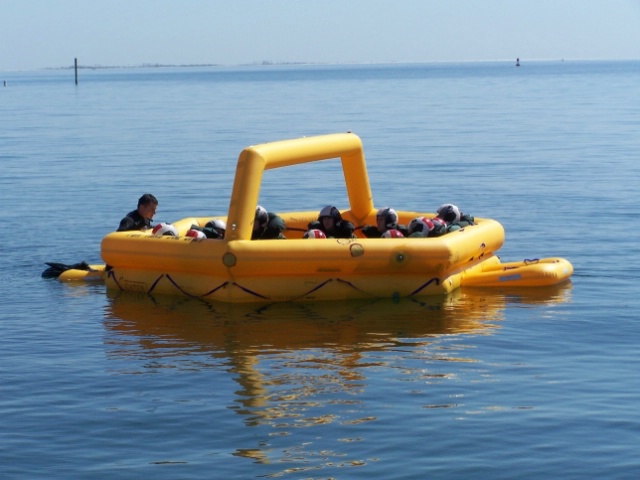 Life raft Org.