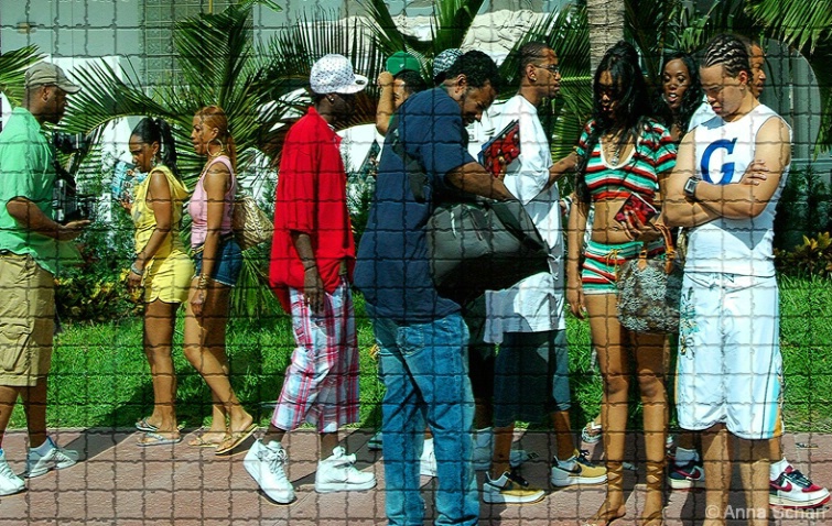 Vacation in Miami (from series Street Mosaic) - ID: 3983007 © Anna Laska