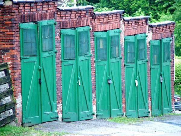 green doors