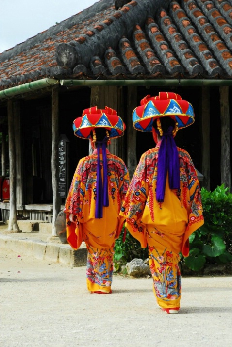 Ryuku Mura Dancers - ID: 4003496 © Nichole Gonzalez