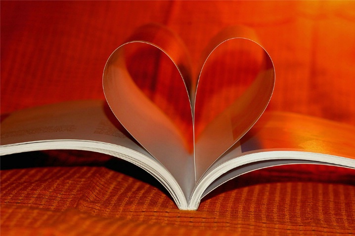 Love reading - ID: 4175096 © VISHVAJIT JUIKAR