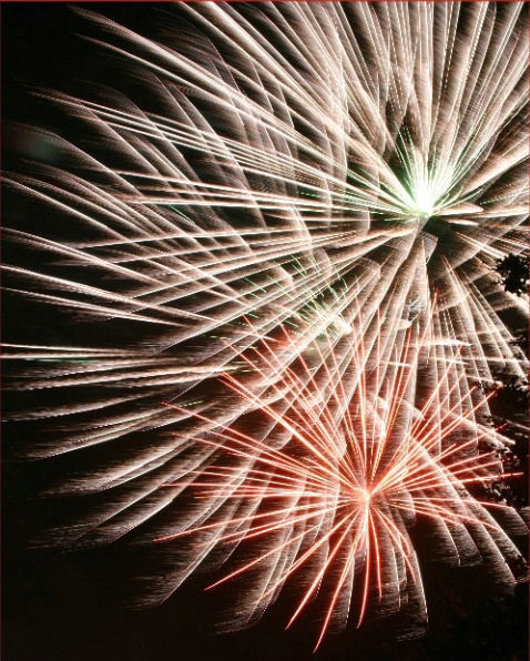Fireworks III - ID: 4194496 © DEBORAH thompson