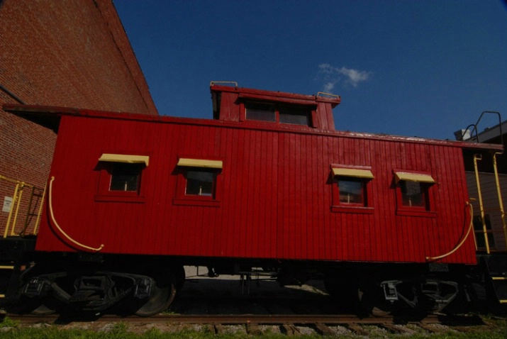 Red Caboose, St. Marys, WV