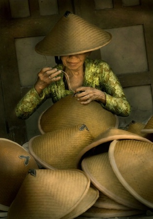 Traditional Cap Maker