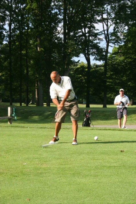 amy_001_7-2007_ron_at_golf - ID: 4310912 © Anthony Cerimele