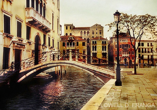 little_canal-venice_italy