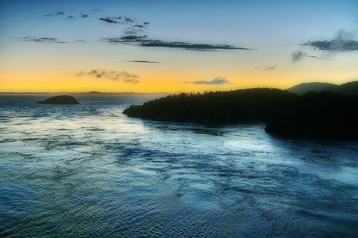 <b>Day's End</b>