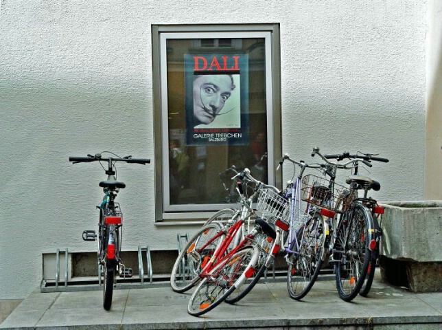 Dali &Bikes