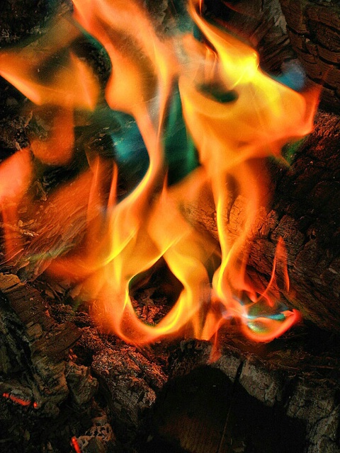 FACE.......THE FIRE