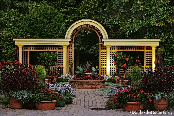 Wegerzen Gardens Arch  (Twilight)