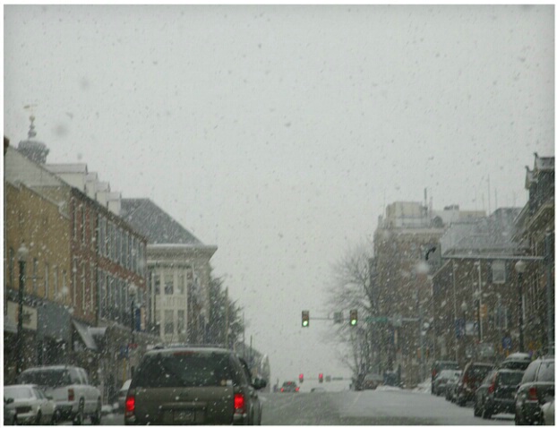Market Street Snow #251 - ID: 4712713 © Timlyn W. Vaughan