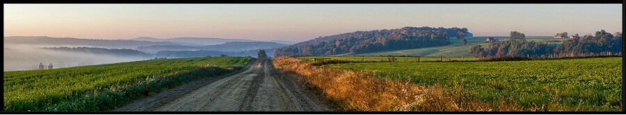 Morning sunrise - Country Road in Pennsylvania 