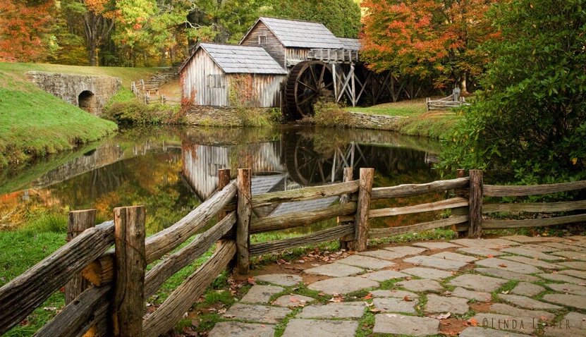 Fall Day at Mabry Mill