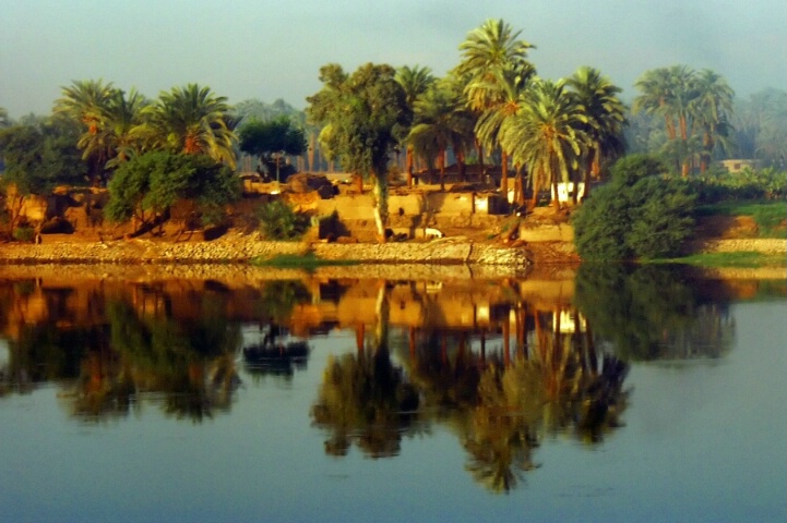 Nile River, Egypt - ID: 5040612 © Eleanore J. Hilferty