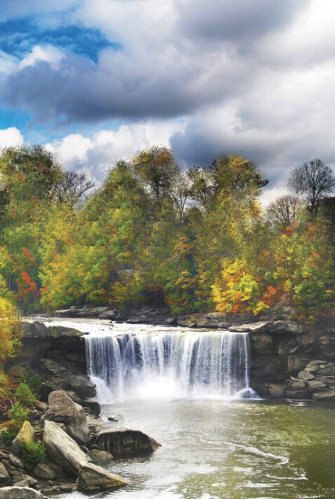 Cumberland Falls in Fall