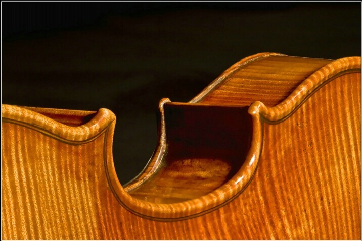 Curved Edges - ID: 5173271 © Endre Balogh