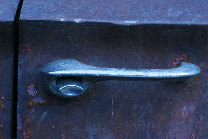 Handle