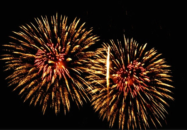 New Year's Eve Fireworks - ID: 5184719 © John T. Sakai