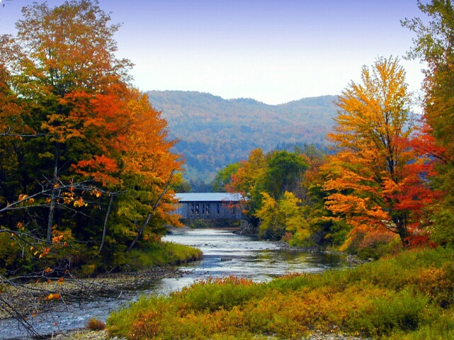 Covered Bridge in Northern Vermont - ID: 5196777 © Eleanore J. Hilferty
