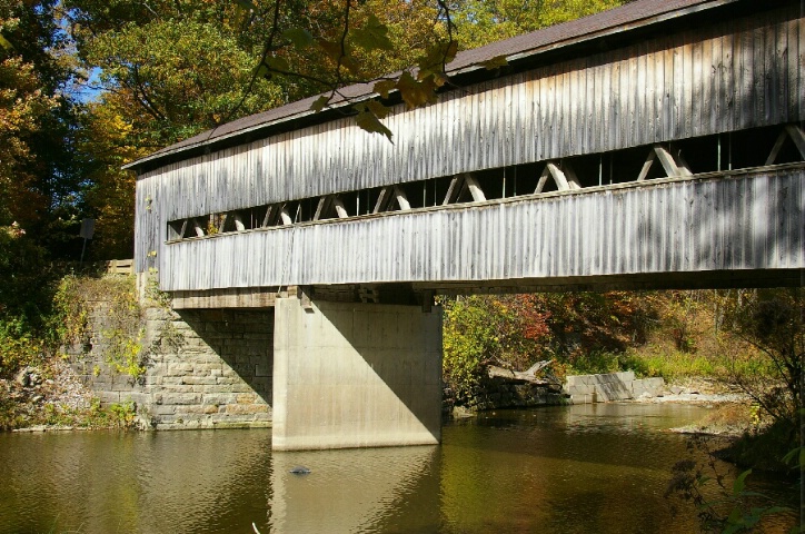 Middle Road Covered Bridge