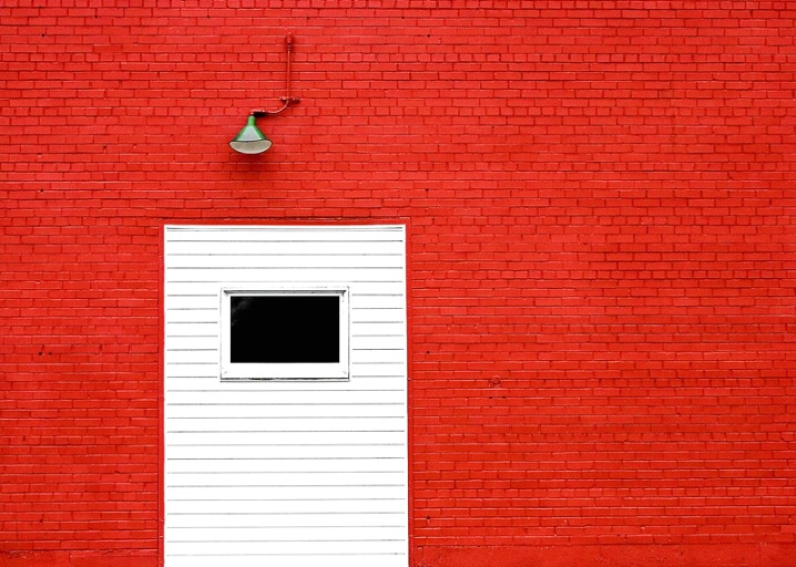 Red, Red Wall