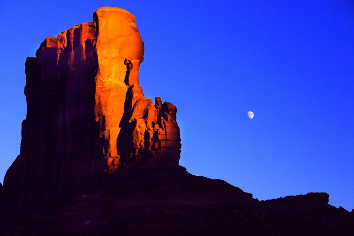 Last Light and Moon, Monument  Valley