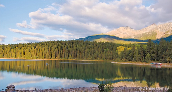 Casting a Line in Beverly Lake, Jasper - ID: 5424243 © Denise Bierley
