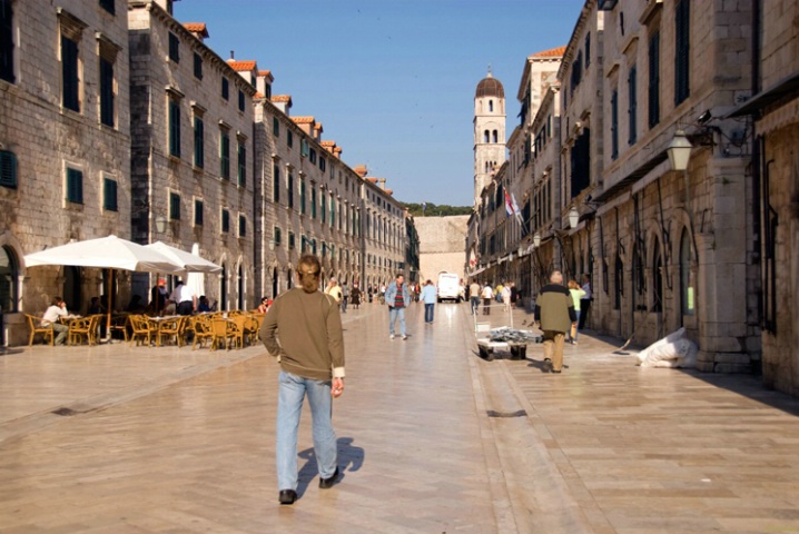 Walking along the Stradun Placa - ID: 5431387 © James R. Lipps