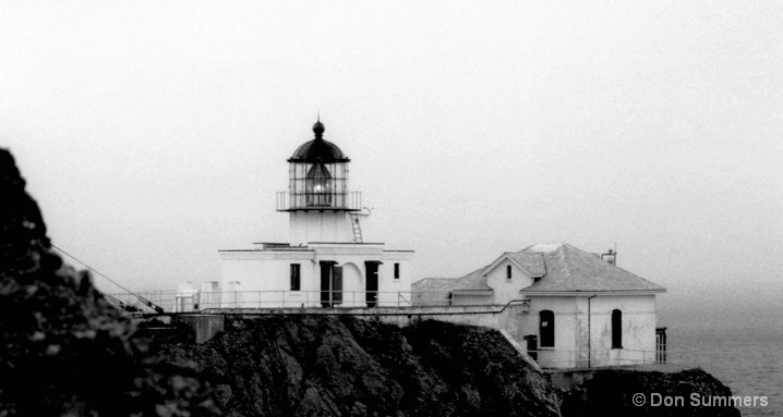 Point Bonita Lighthouse, Marin County, CA 2008 - ID: 5437370 © Donald J. Comfort