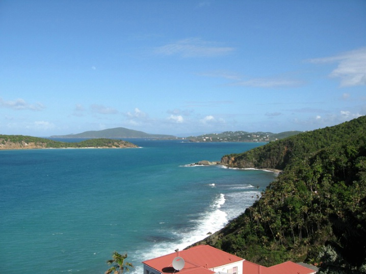 wonderful sound of crashing waves - ID: 5579110 © Kristin A. Wall