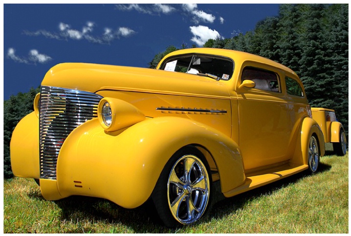 Vintage Auto - Yellow 3