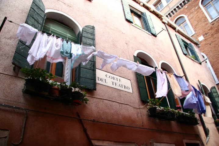 The curtain of  Venice