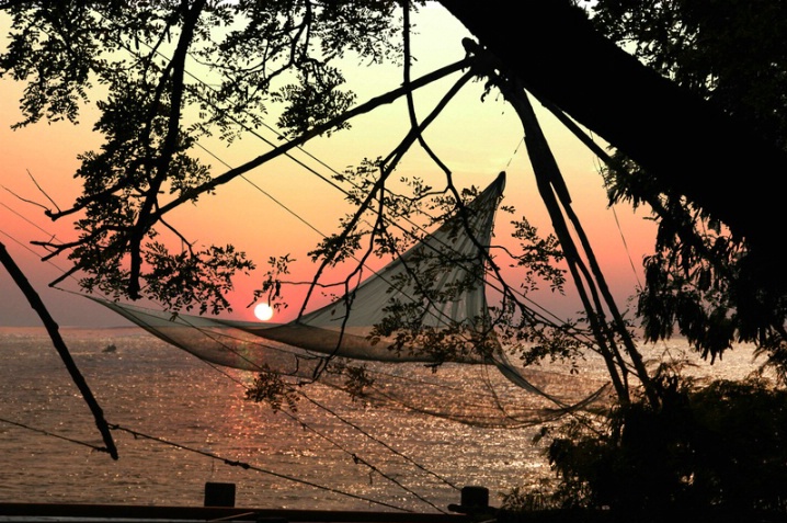 Sunset through Chinese Net in Cochin India