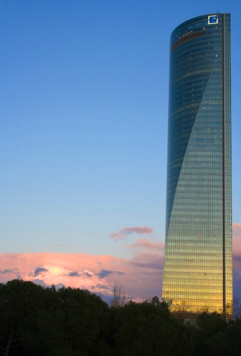 Madrid wind "Espacio" Tower