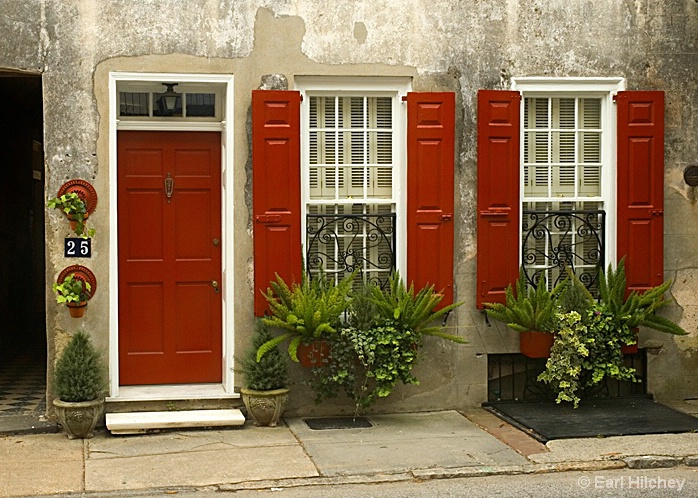 Red Door matching Shutters